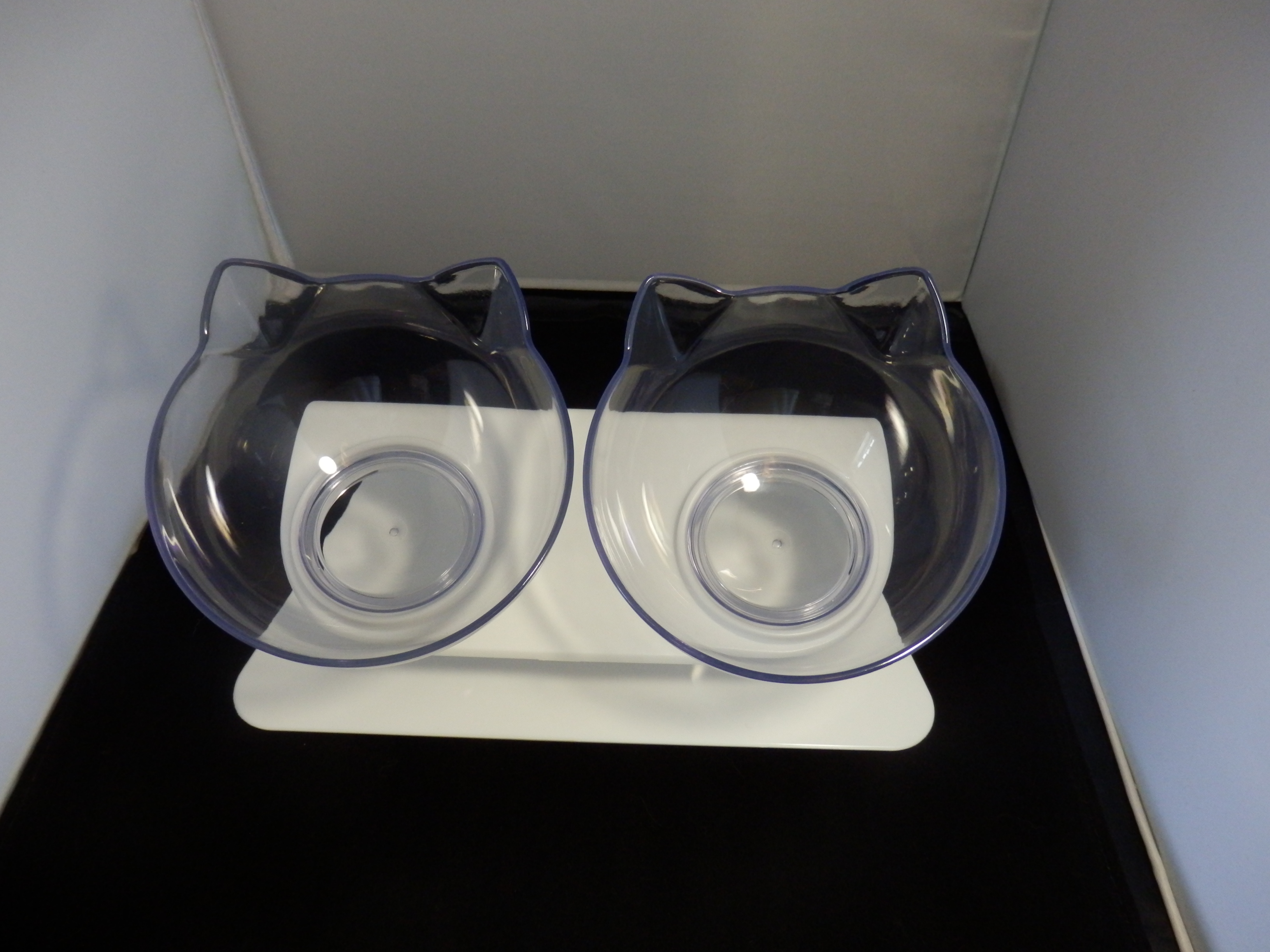 SKJIND 15°Tilted Cat Head-Shaped Transparent Double Bowls with Raised Platform