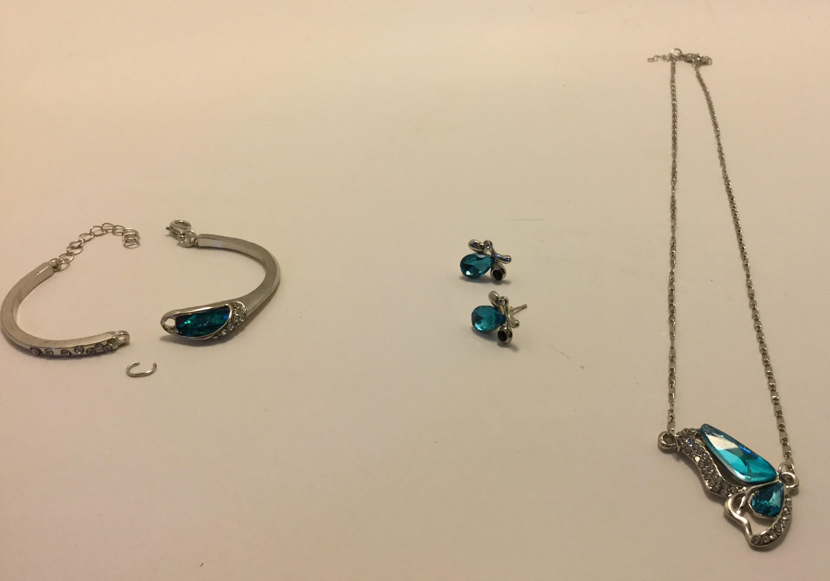 pretty butterfly jewelry set