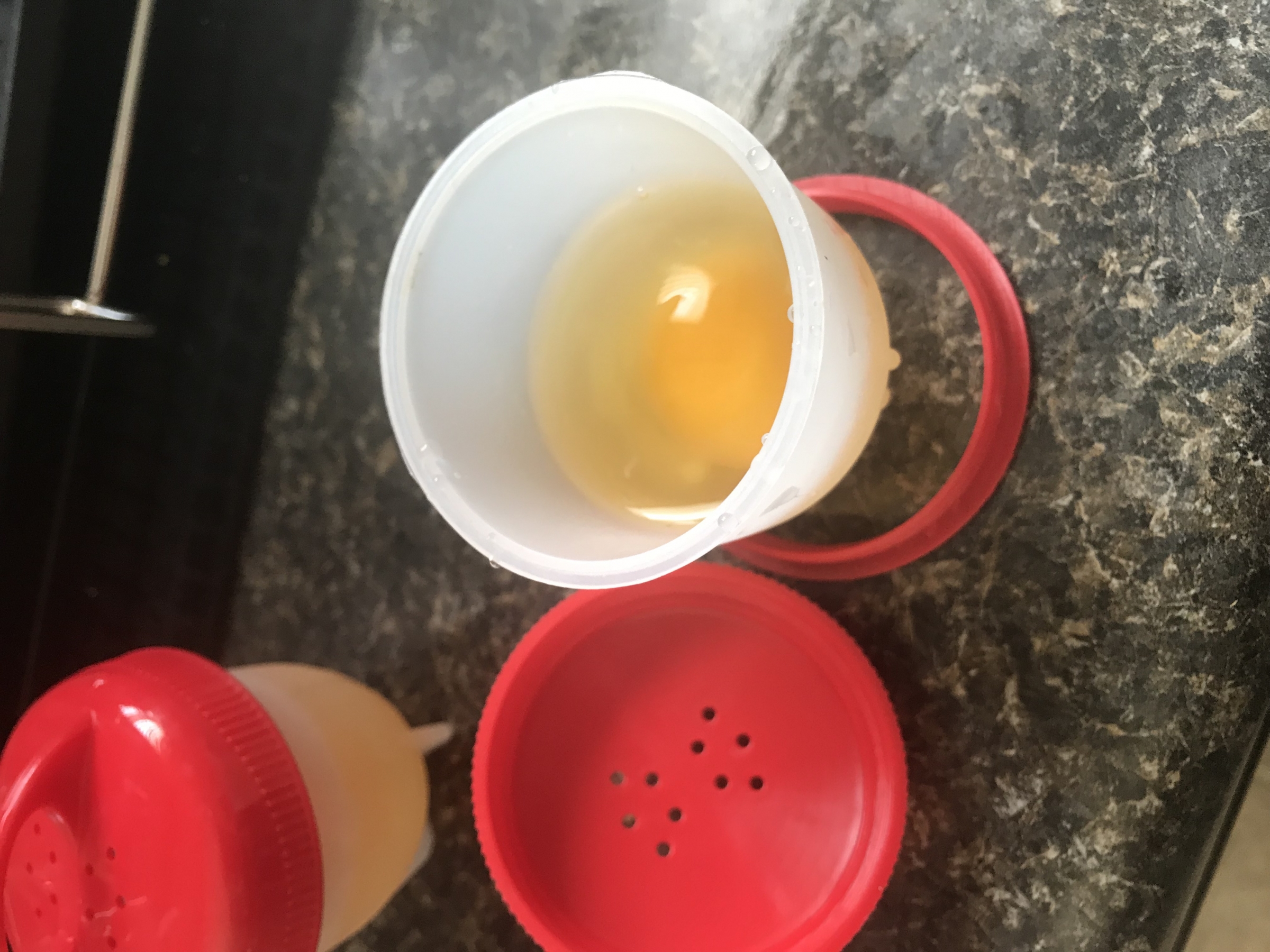 Separates the egg if need or keeping whole