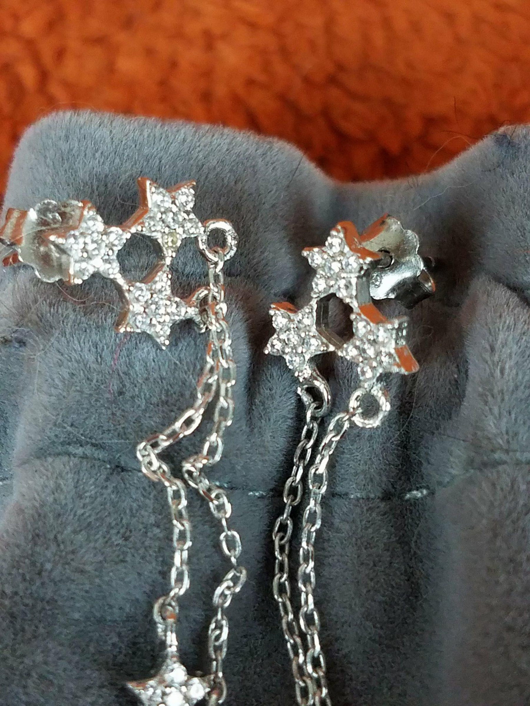 Twinkle, twinkle little stars, oh my how beautiful they are!  I ADORE these dangle star chandelier earrings so much that I have bought more of them!