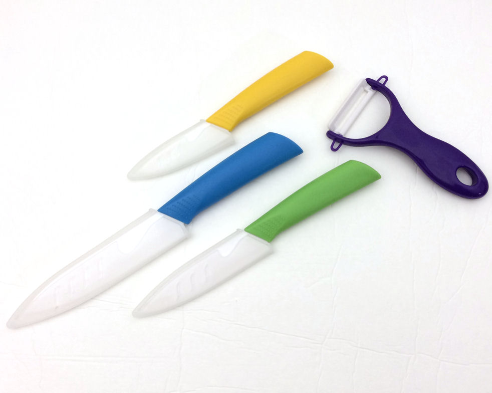 Ceramic Knife Set With Covers and Vegetable Peeler by Lovkitchen