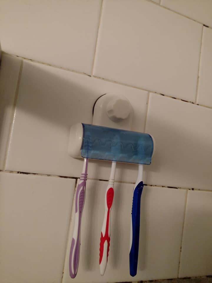Toothbrush Holder with Cover