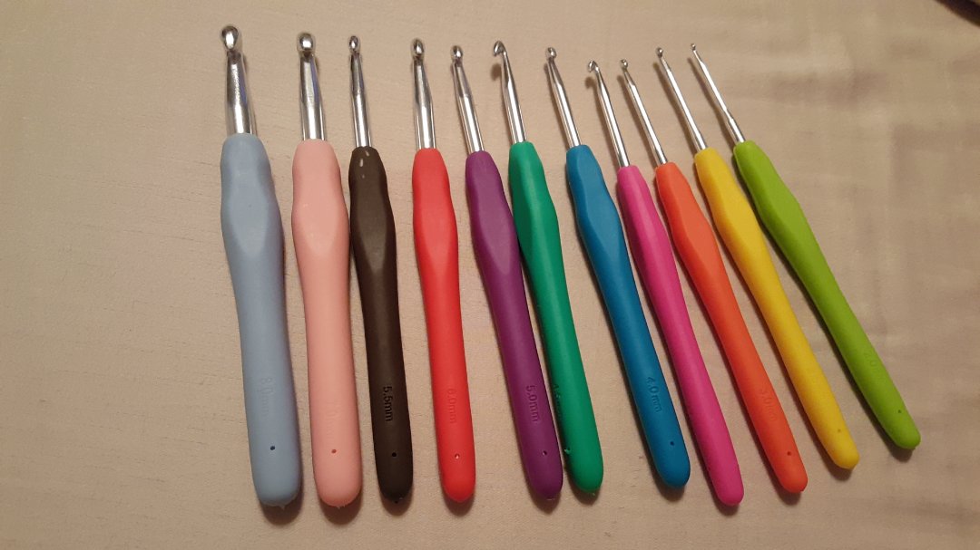 Love these crochet hooks!