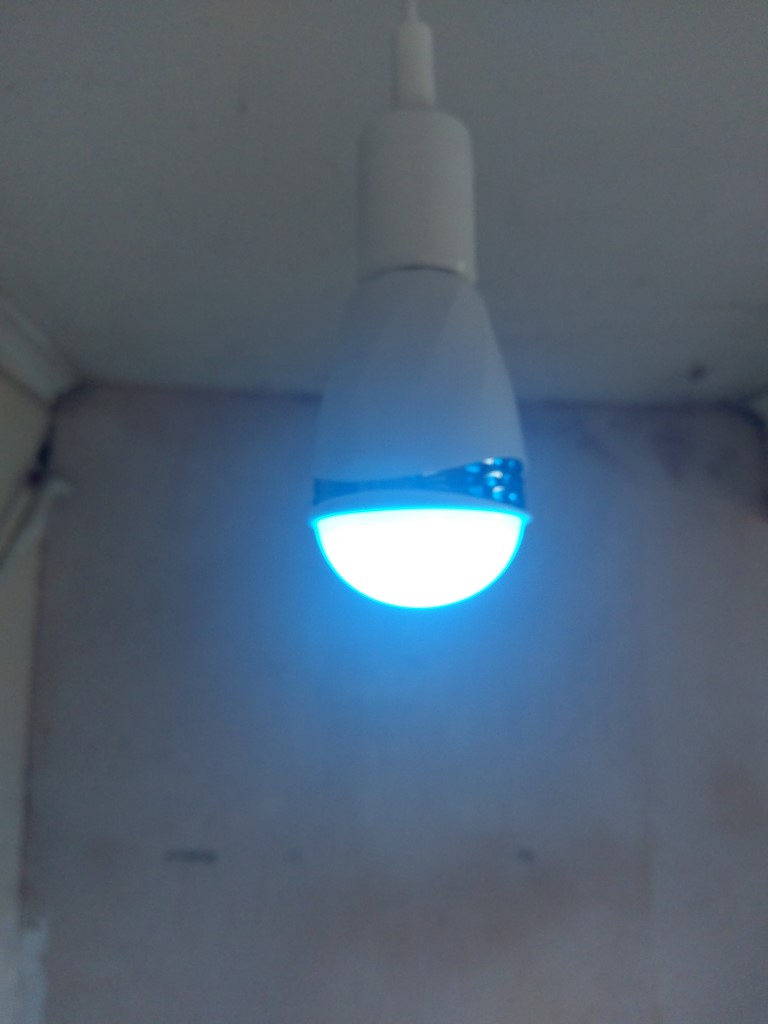 LED Smart Bulb and speaker