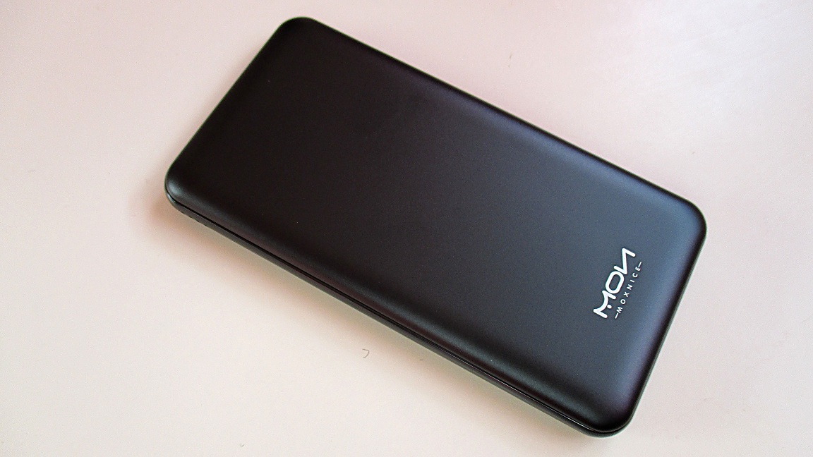 Sturdy, Well Made Portable 10,000mAh Power Bank