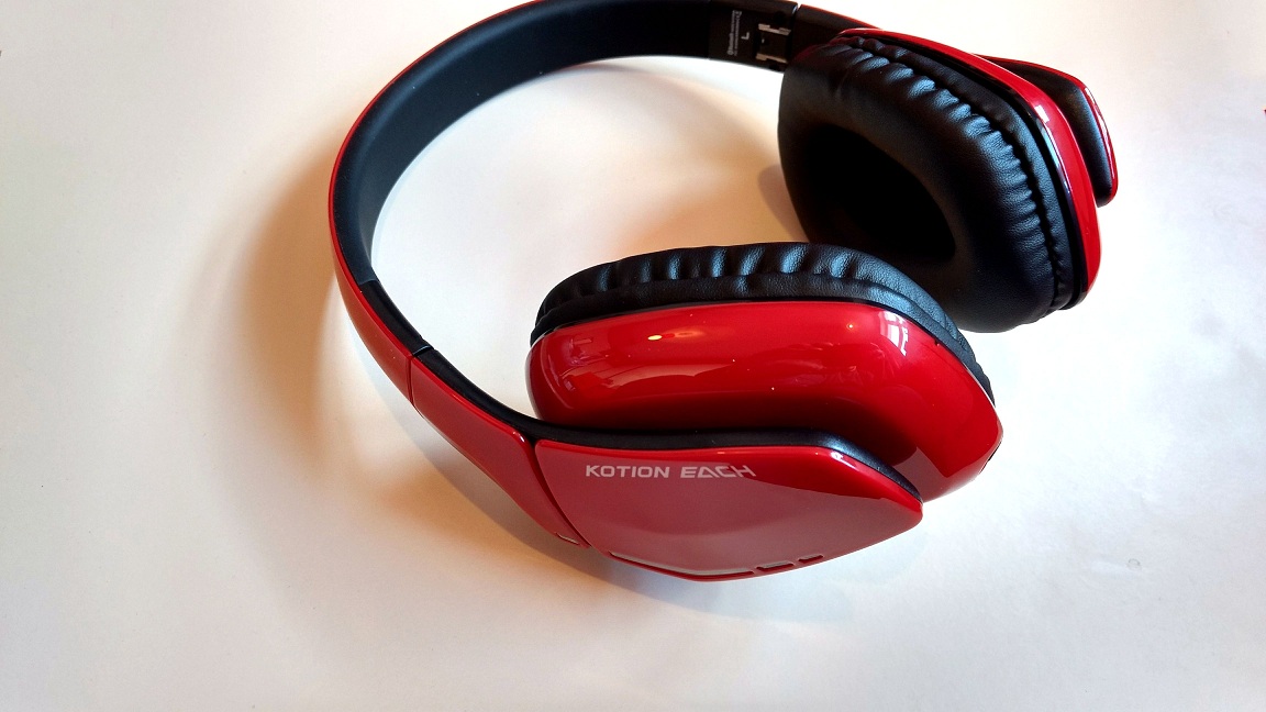 Versatile Bluetooth Headphones Which Can Also Be Used As Wired Headphones