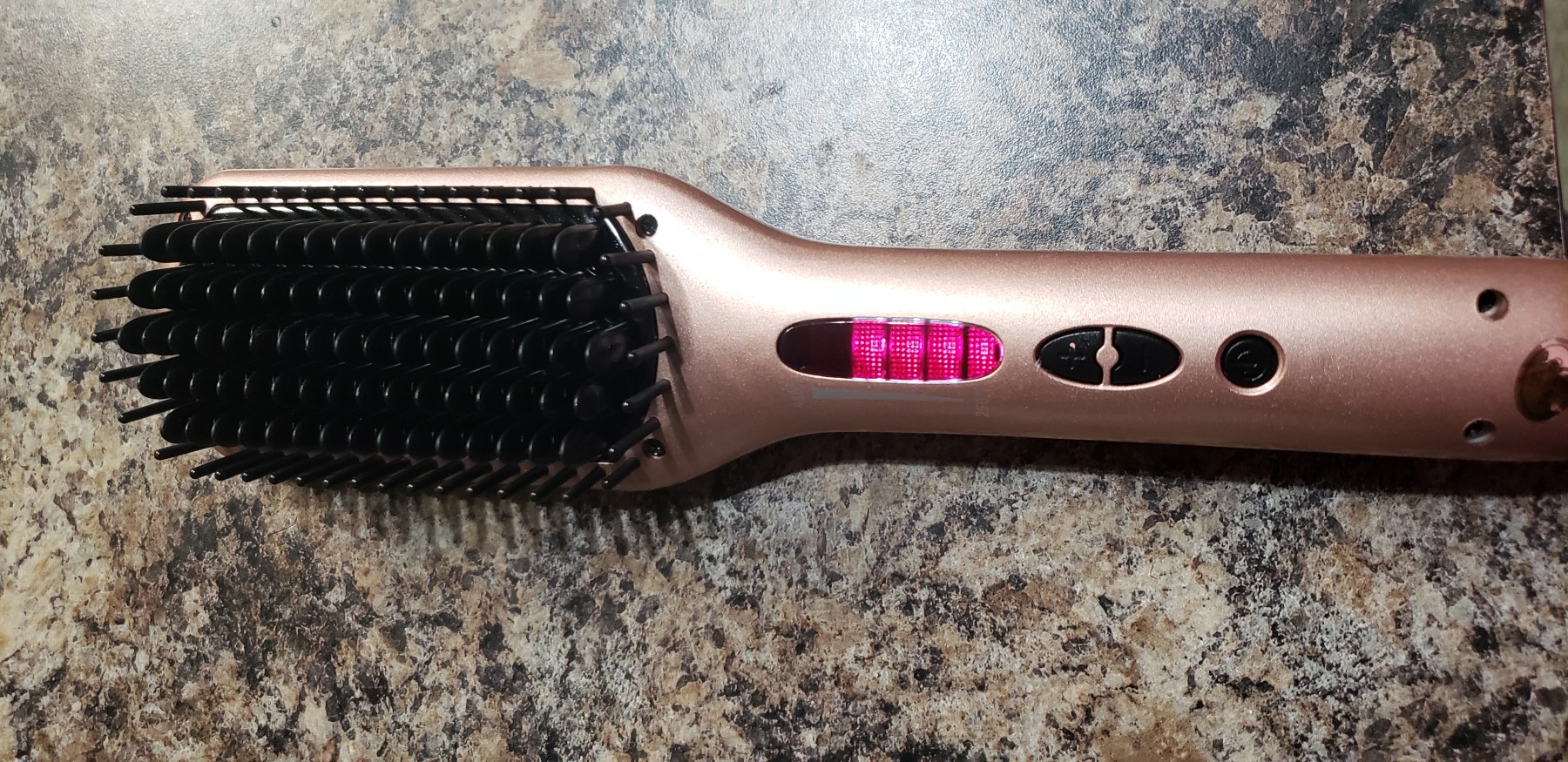 The best Straightening Brush I've tested so far!