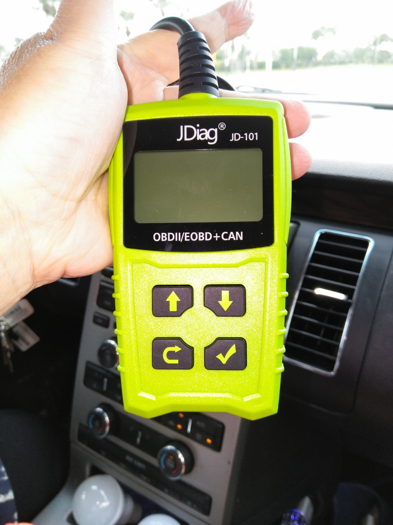 OBD2 code reader auto car scanner battery tester car engine diagnostic tool check engine