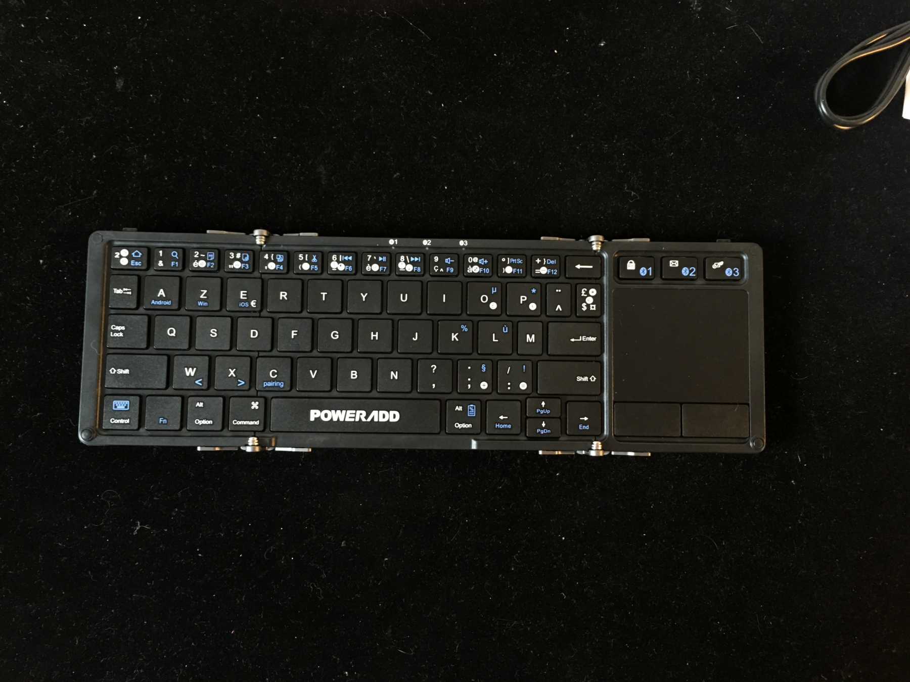 Bluetooth keyboard poweradd