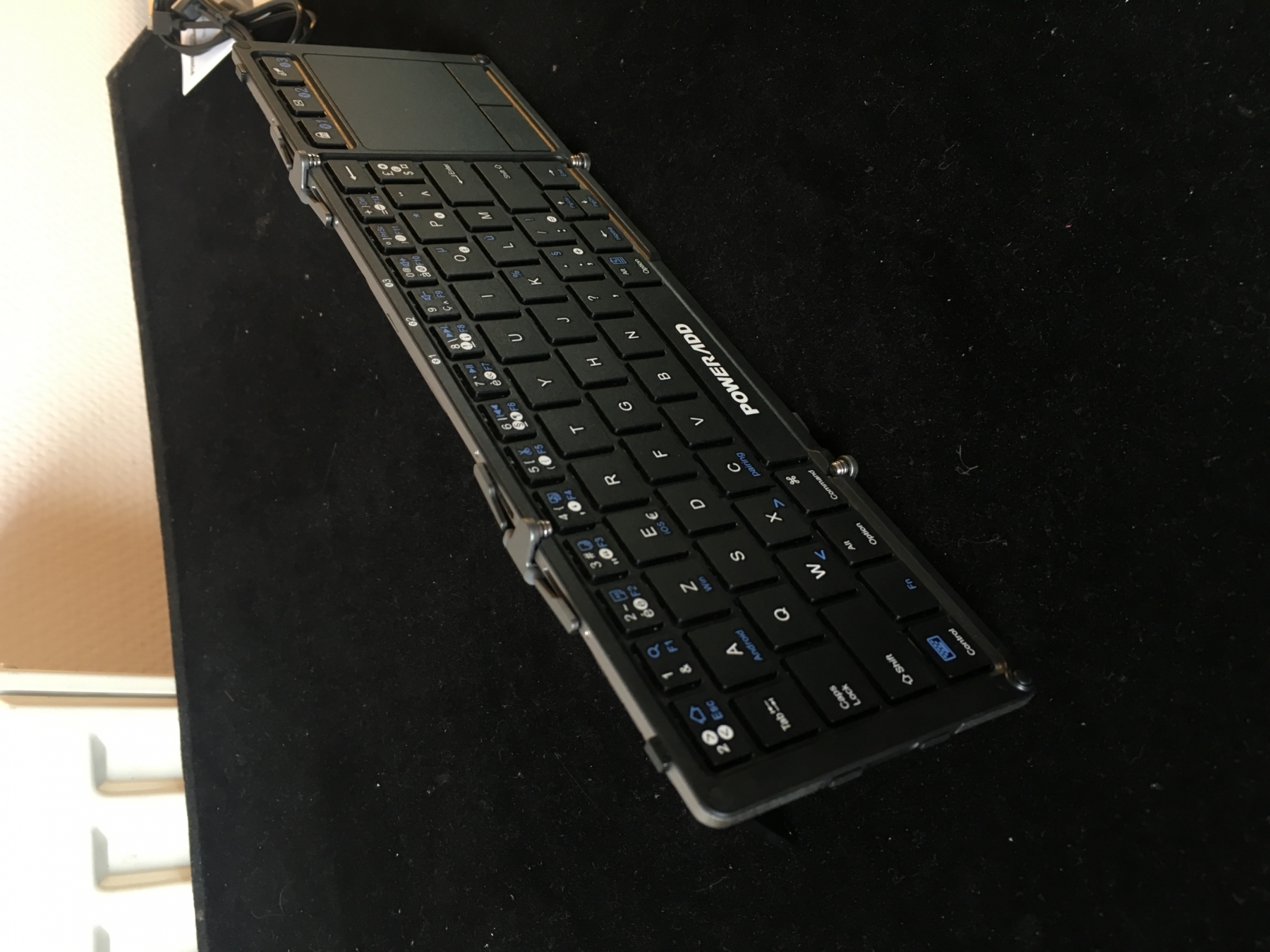 POWERADD Clavier Bluetooth AZERTY Pliable et Portable avec Pavé Tactile  pour iOS 