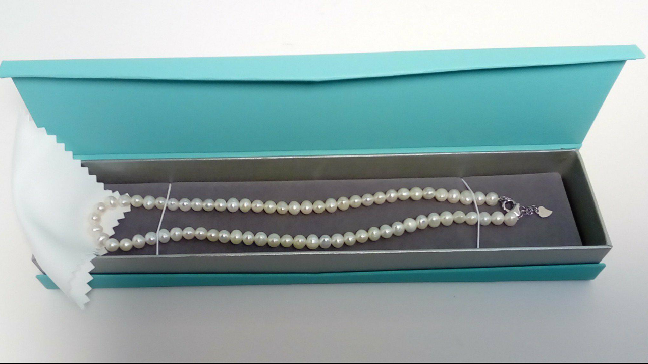 Classic and elegant pearls!