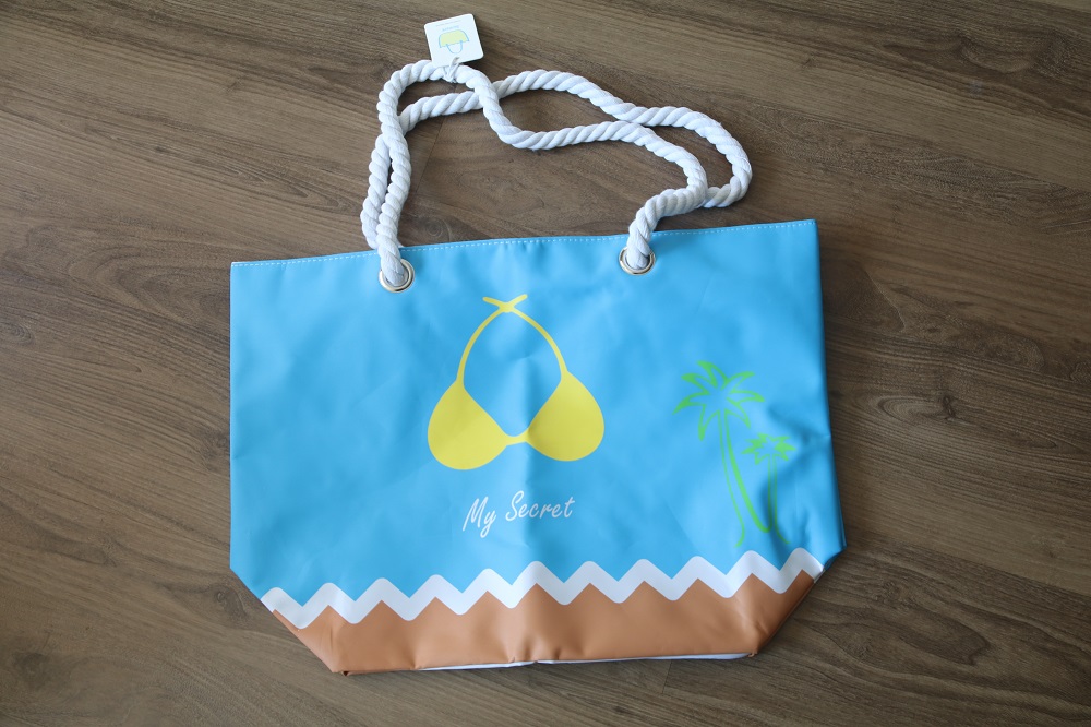 Trendy Beach Tote