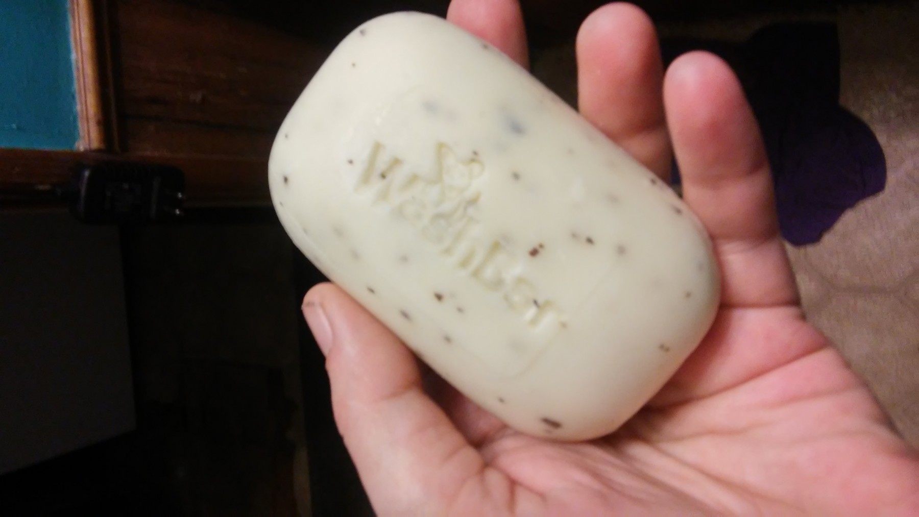 Washbar soap for dogs