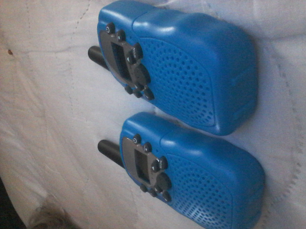 Great set of walkie talkies.
