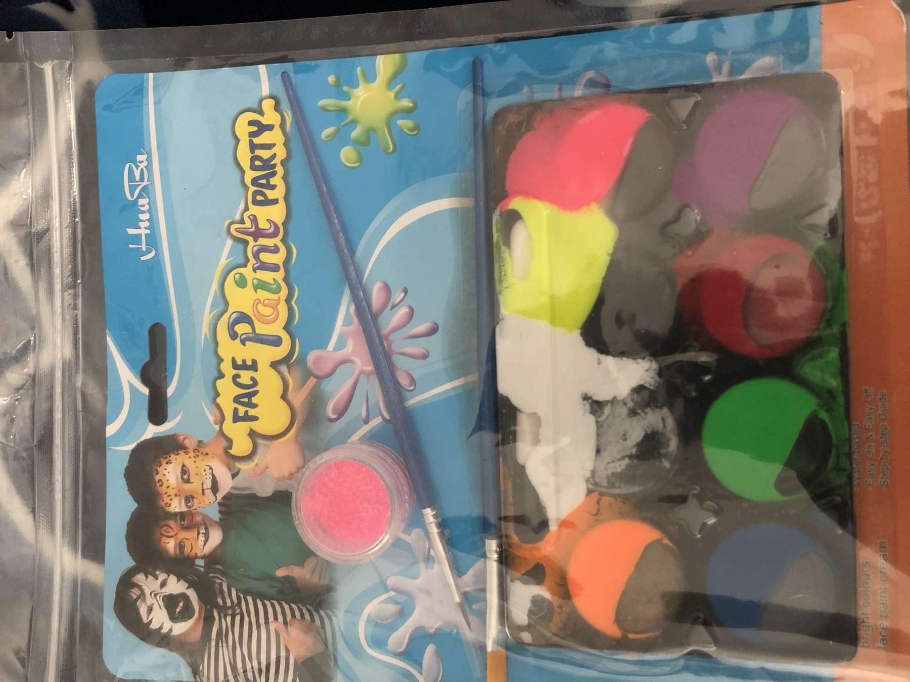 Face painting kit