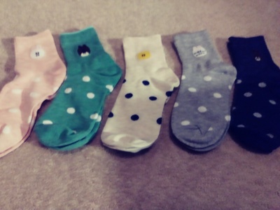 Very cute socks great for gifts!