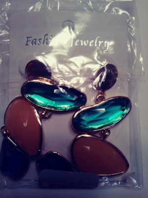 I love these earrings!