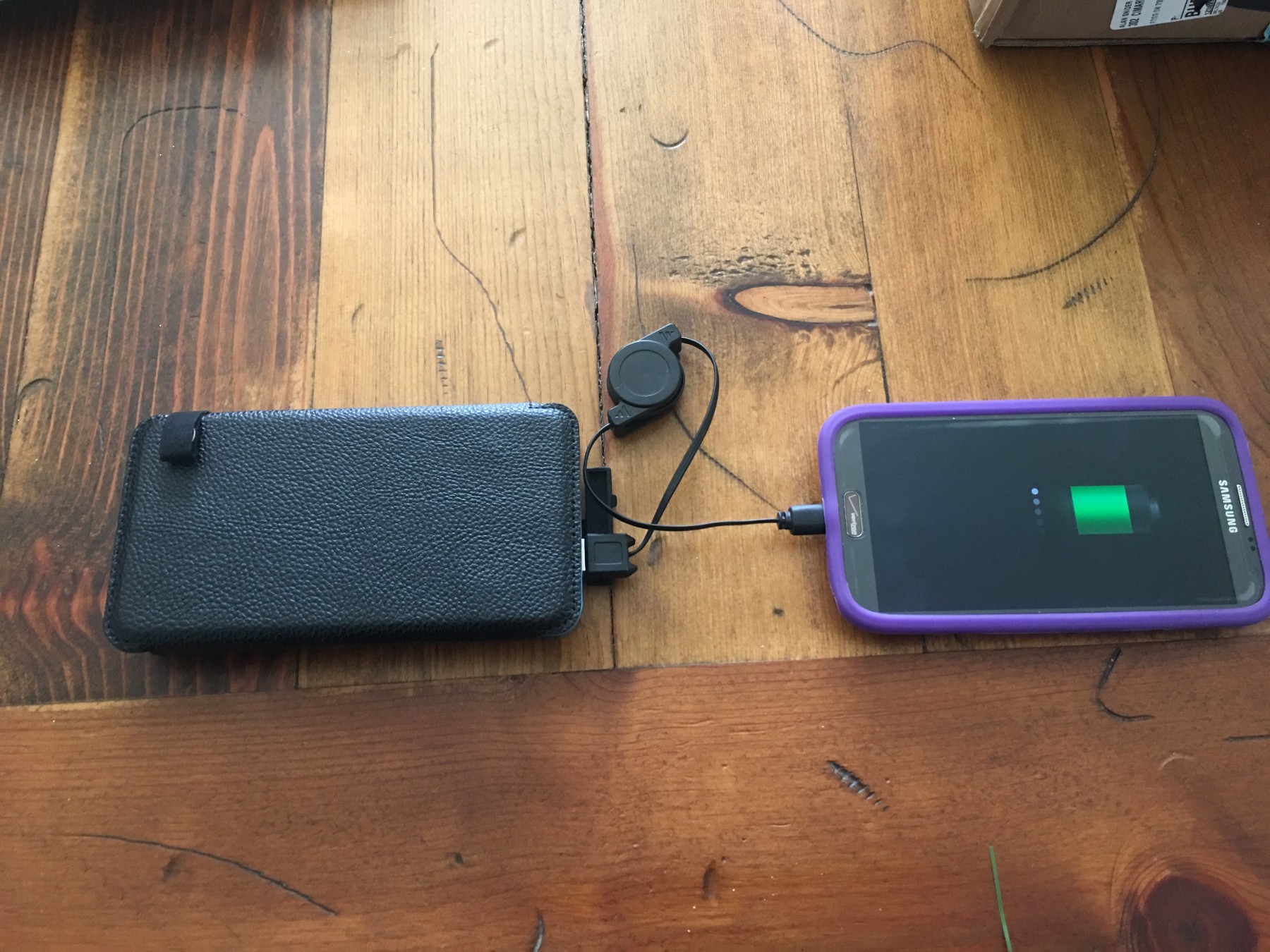 Power bank that recharges itself!
