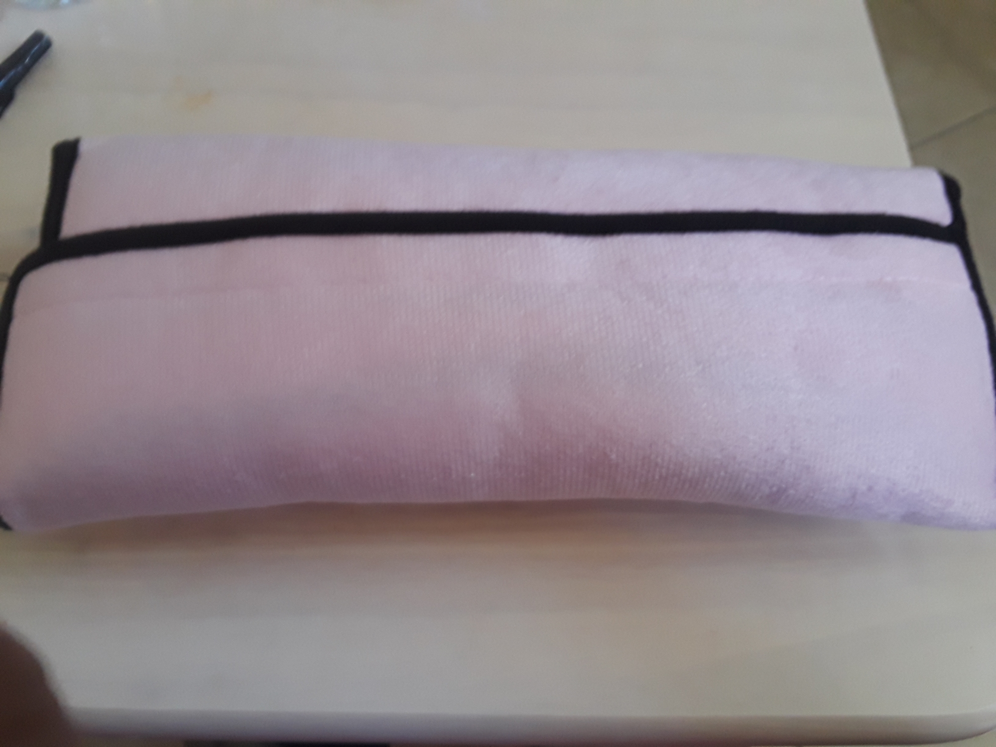 Verisa seatbelt pillow- pink